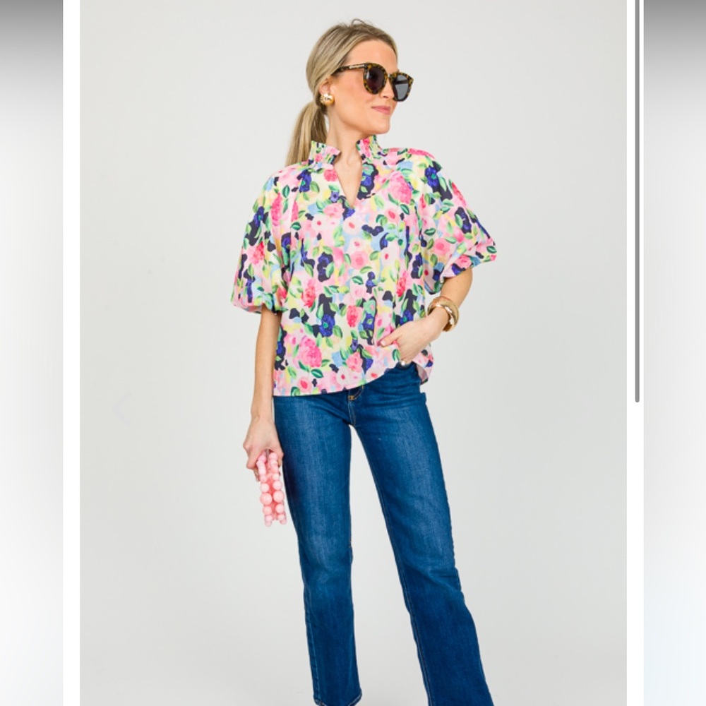 The Blue Door Boutique | NWOT Women’s Posie Puff Floral Sleeve Top | Medium | - Picture 3 of 12